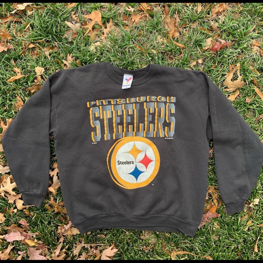 SOLD ‼️ Vintage 90s Pittsburgh Steelers Crewneck